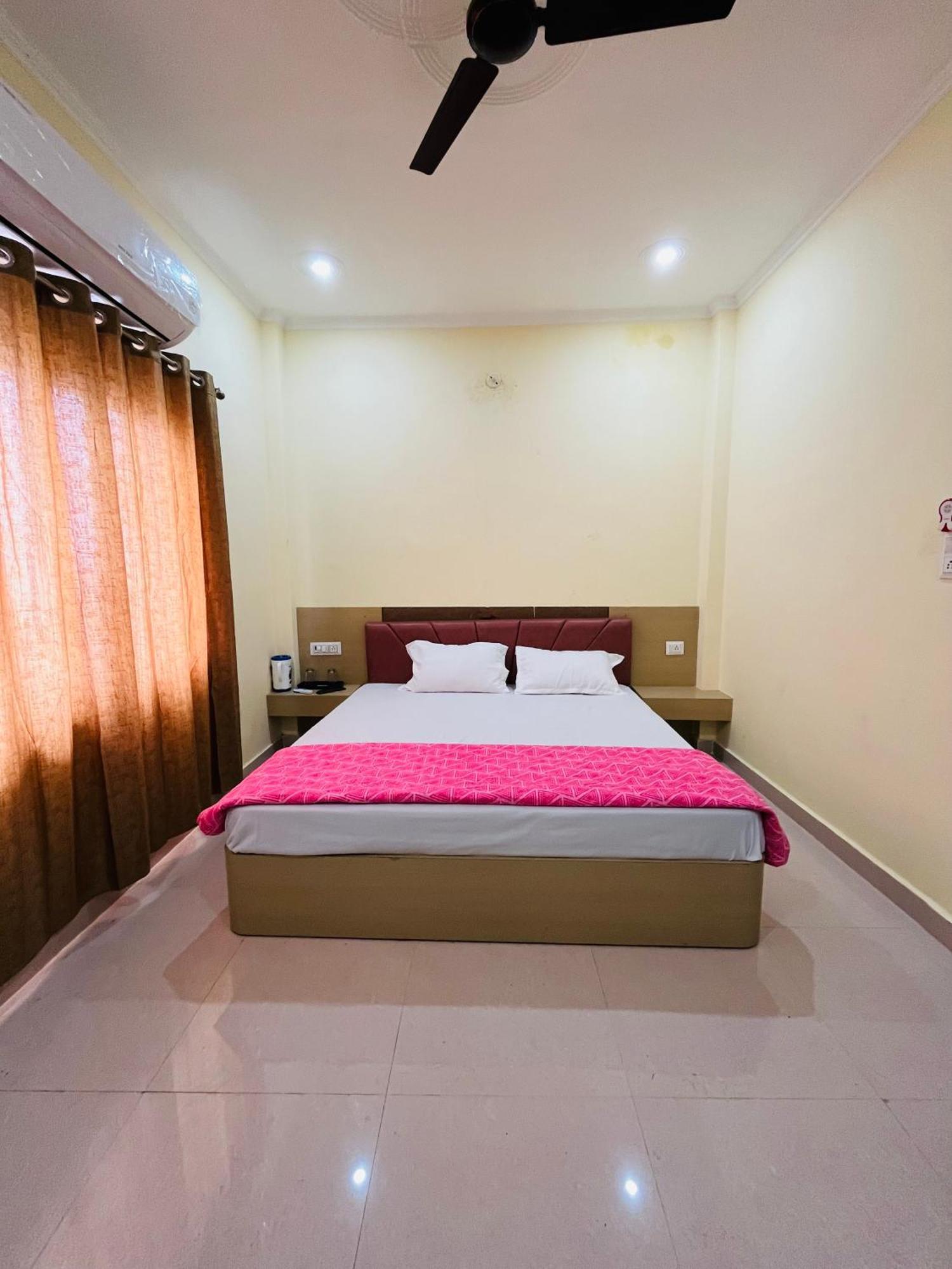 River View Paying Guest House Varanasi Ngoại thất bức ảnh