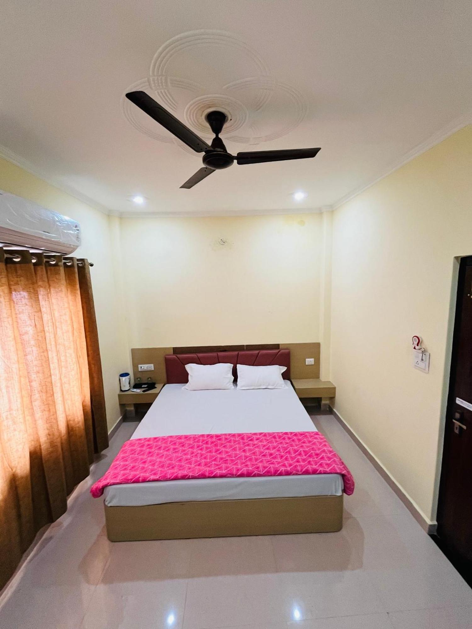 River View Paying Guest House Varanasi Ngoại thất bức ảnh