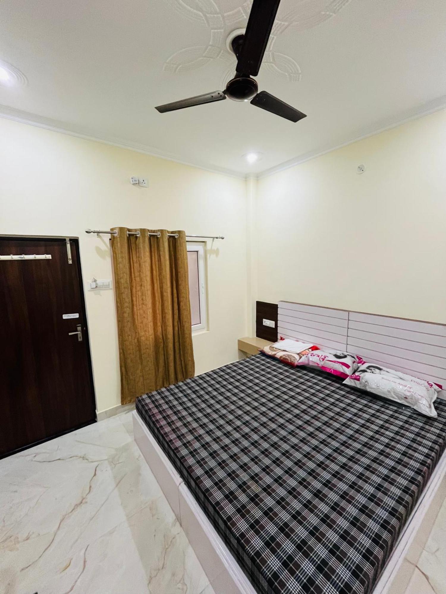 River View Paying Guest House Varanasi Ngoại thất bức ảnh