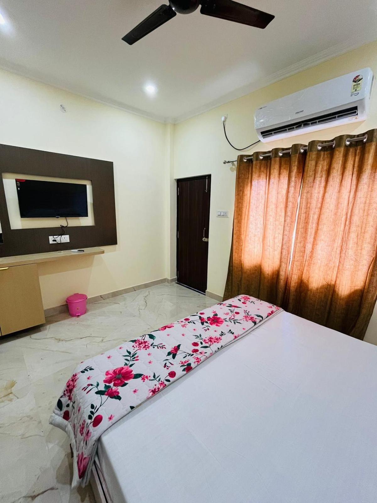 River View Paying Guest House Varanasi Phòng bức ảnh